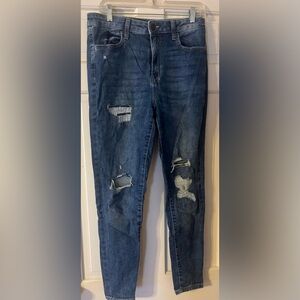 SO distressed jeggings